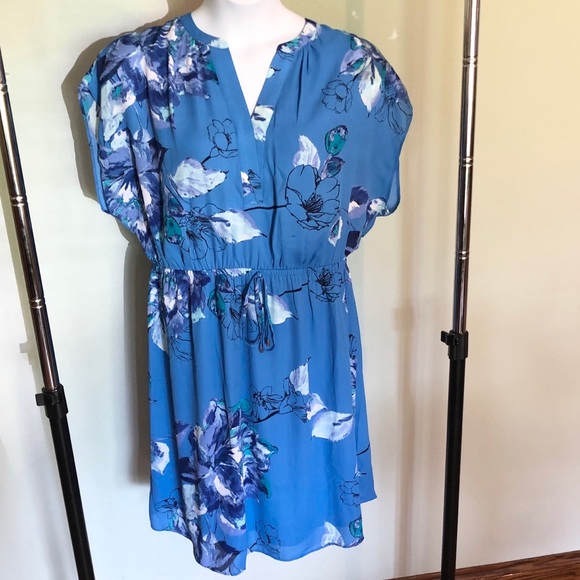 Apt. 9 Dresses & Skirts - Blue floral tie front dress